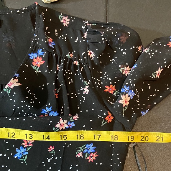 NWT New 1. State Black Blouse Floral sheer button down top shirt XS XSmall - Picture 2 of 9